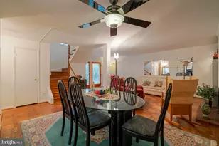 201 Garden Ct, Falls Church, VA 22046 - Photo 9