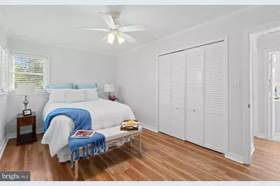 998 N Roosevelt Street, Falls Church, VA 22046 - Photo 33