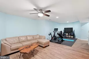 311 N Lee Street N, Falls Church, VA 22046 - Photo 25