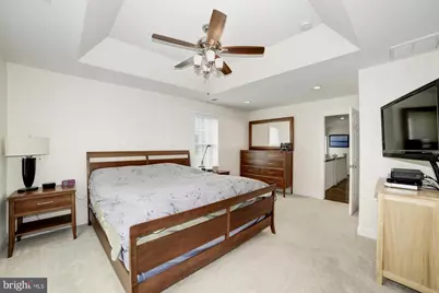 212 W Greenway Boulevard, Falls Church, VA 22046 - Photo 17