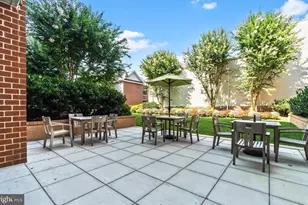 444 Broad St, Falls Church, VA 22046 - Photo 9