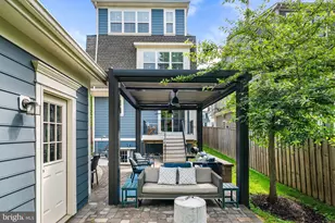 1203B Lincoln Ave, Falls Church, VA 22046 - Photo 57