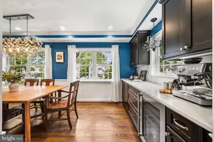 211 W Greenway Blvd W, Falls Church, VA 22046 - Photo 7