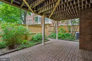 126 Gresham Pl, Falls Church, VA 22046 - Photo 47