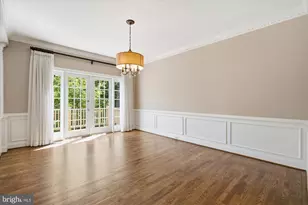 126 Gresham Pl, Falls Church, VA 22046 - Photo 11