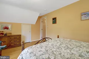 209 Tyson Dr, Falls Church, VA 22046 - Photo 27