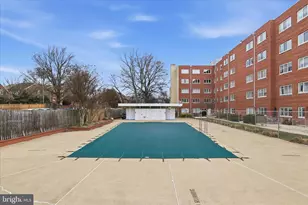200 N Maple Ave, Falls Church, VA 22046 - Photo 25