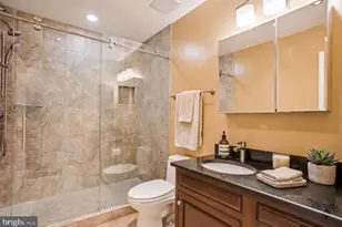 308 Wrens Way, Falls Church, VA 22046 - Photo 13