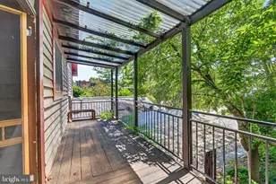 997 N Sycamore St, Falls Church, VA 22046 - Photo 45