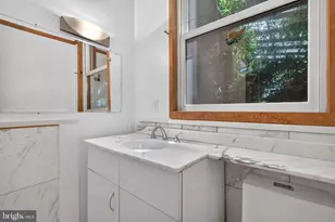997 N Sycamore St, Falls Church, VA 22046 - Photo 29