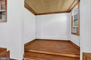 997 N Sycamore St, Falls Church, VA 22046 - Photo 61