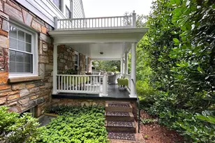 202 Buxton Rd, Falls Church, VA 22046 - Photo 3