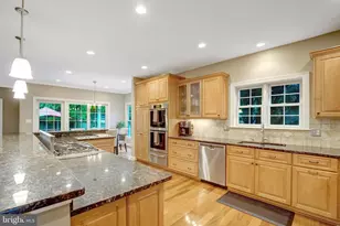 117 W George Mason Rd, Falls Church, VA 22046 - Photo 13