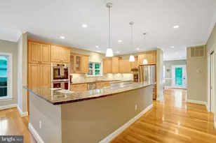 117 W George Mason Rd, Falls Church, VA 22046 - Photo 17