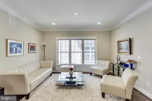 312 Pine St, Falls Church, VA 22046 - Photo 7