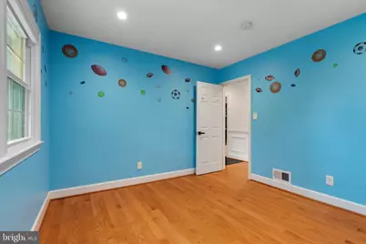 709 E Broad Street, Falls Church, VA 22046 - Photo 25