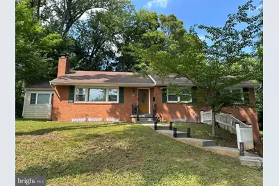 709 E Broad Street, Falls Church, VA 22046 - Photo 1