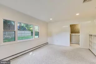 400 Meadow Ln, Falls Church, VA 22042 - Photo 9