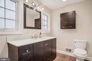 1110 Jackson Ct, Falls Church, VA 22046 - Photo 17