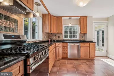 1110 Jackson Court, Falls Church, VA 22046 - Photo 7
