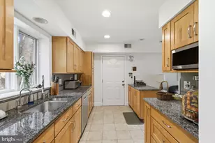 215 W George Mason Road W, Falls Church, VA 22046 - Photo 13
