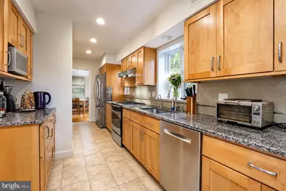 215 W George Mason Road W, Falls Church, VA 22046 - Photo 13