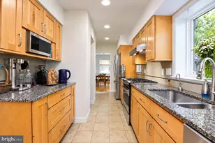 215 W George Mason Road W, Falls Church, VA 22046 - Photo 15