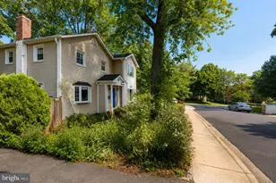 215 W George Mason Road W, Falls Church, VA 22046 - Photo 3