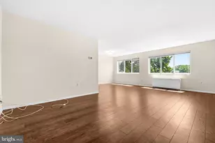 200 N Maple Ave, Falls Church, VA 22046 - Photo 5