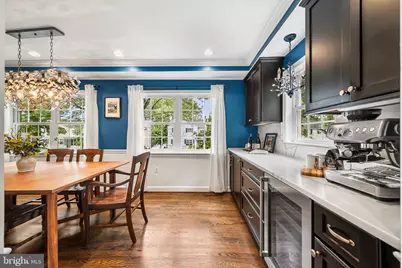 211 W Greenway Boulevard W, Falls Church, VA 22046 - Photo 3