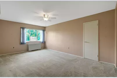 200 N Maple Avenue #503, Falls Church, VA 22046 - Photo 27