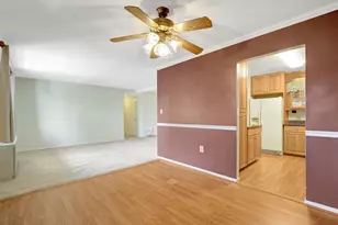 200 N Maple Ave, Falls Church, VA 22046 - Photo 13