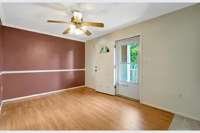 200 N Maple Avenue #503, Falls Church, VA 22046 - Photo 11