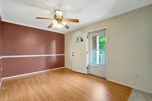 200 N Maple Ave, Falls Church, VA 22046 - Photo 11