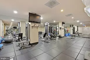 444 W Broad St, Falls Church, VA 22046 - Photo 3