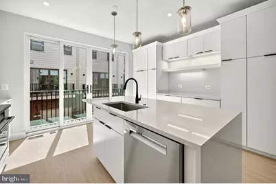 158 N Lee, Falls Church, VA 22046 - Photo 15