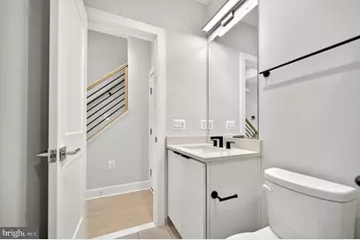 158 N Lee, Falls Church, VA 22046 - Photo 11