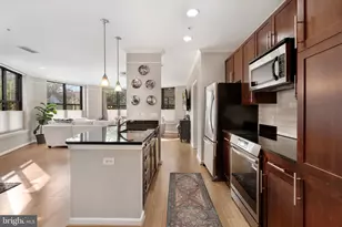 444 Broad St, Falls Church, VA 22046 - Photo 9