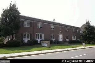 210 Broad Street E, Falls Church, VA 22046 - Photo 1