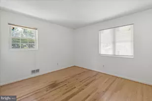 202 S Cherry St, Falls Church, VA 22042 - Photo 17