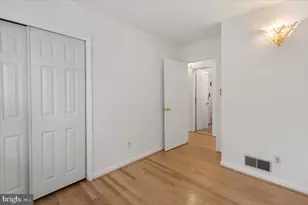 202 S Cherry St, Falls Church, VA 22042 - Photo 15