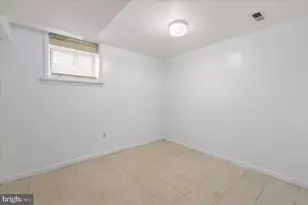 202 S Cherry St, Falls Church, VA 22042 - Photo 31
