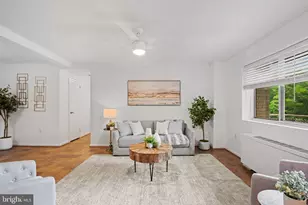 200 N Maple Ave, Falls Church, VA 22046 - Photo 13