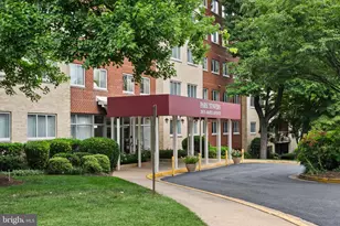 200 N Maple Ave, Falls Church, VA 22046 - Photo 3
