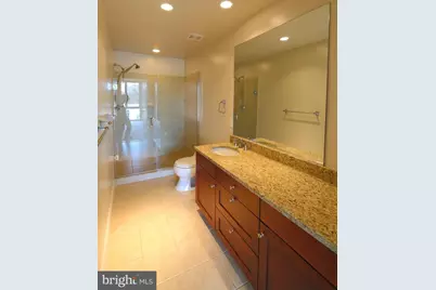 513 W Broad Street #713, Falls Church, VA 22046 - Photo 23