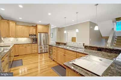 117 W George Mason Road, Falls Church, VA 22046 - Photo 15