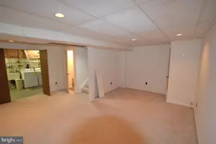 345 James St, Falls Church, VA 22046 - Photo 13