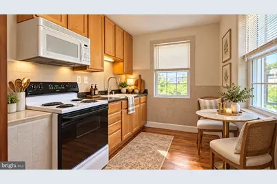 1034 S Washington Street #3, Falls Church, VA 22046 - Photo 5