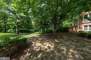101 Gresham Pl, Falls Church, VA 22046 - Photo 53