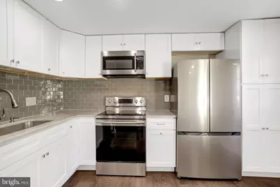 321 Gundry, Falls Church, VA 22046 - Photo 3